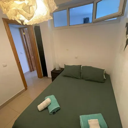 Διαμέρισμα Comodo Apartamento En El Centro De *